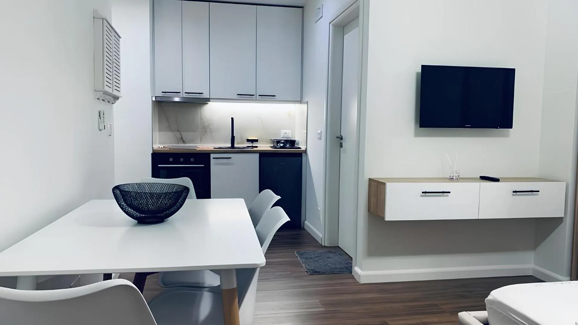 Vlora Central Loft 0*, Vlore Albania