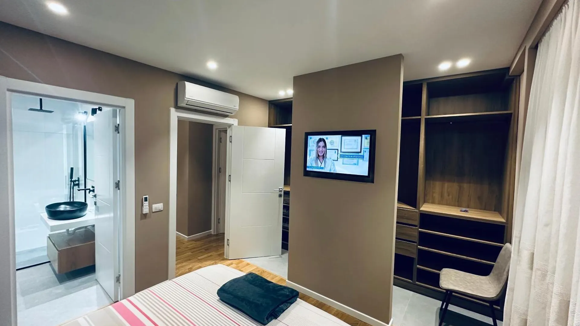 Apartment Vlora Central Loft