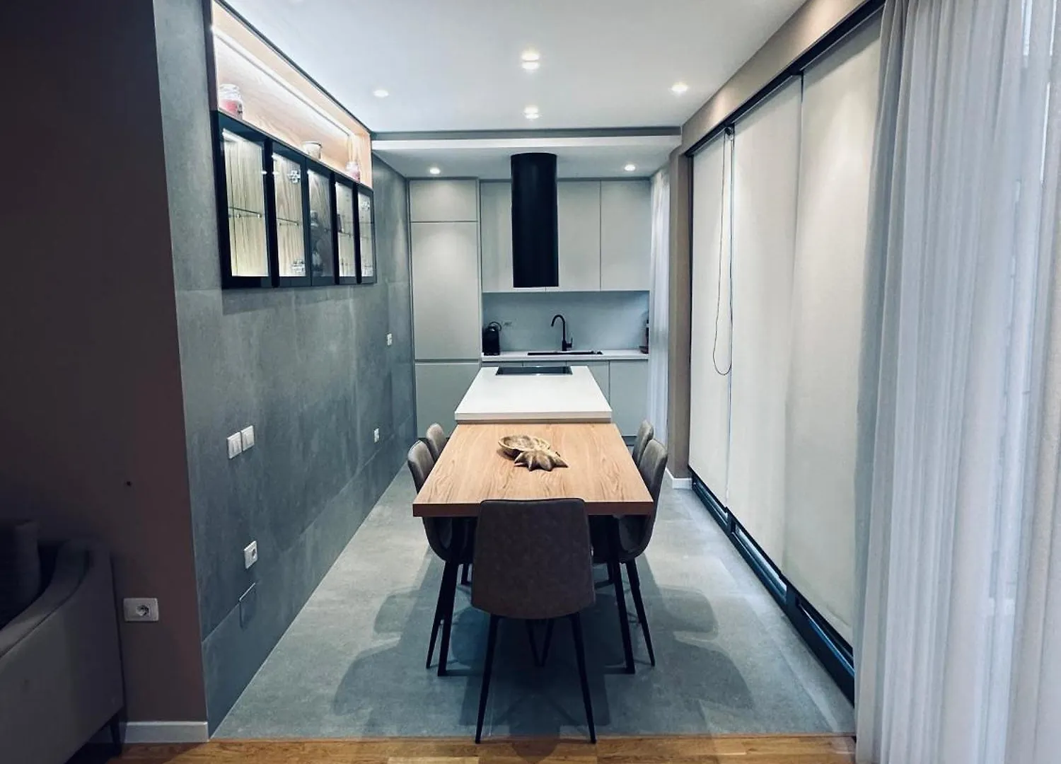 Vlora Central Loft Apartment